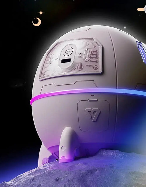 Load image into Gallery viewer, New Astronaut Air Humidifier
