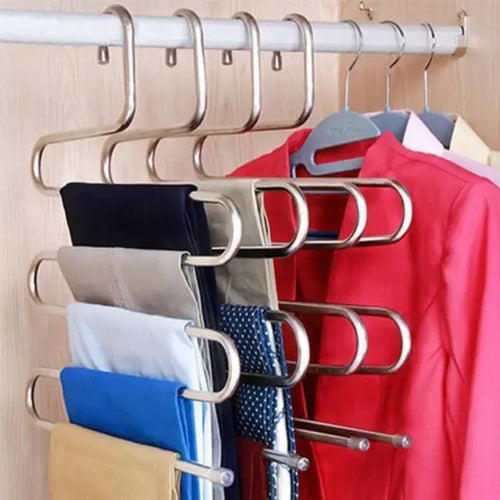 Load image into Gallery viewer, Non-Slip Clothes Hangers
