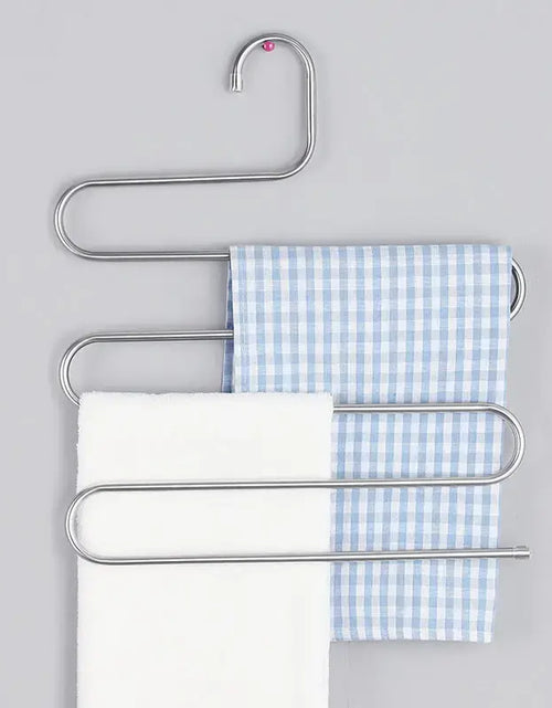 Load image into Gallery viewer, Non-Slip Clothes Hangers
