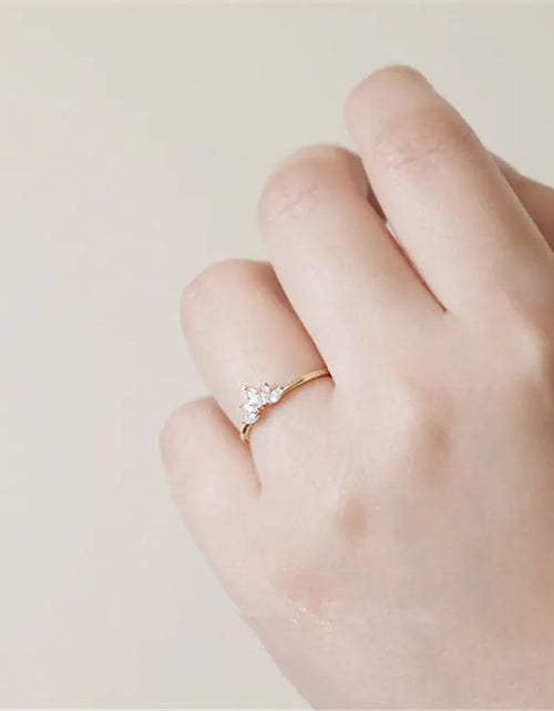 Load image into Gallery viewer, Adorable  Crown Rings
